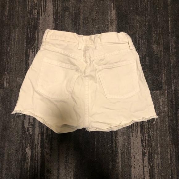 Brandy Melville Denim Shorts - Picture 4 of 5